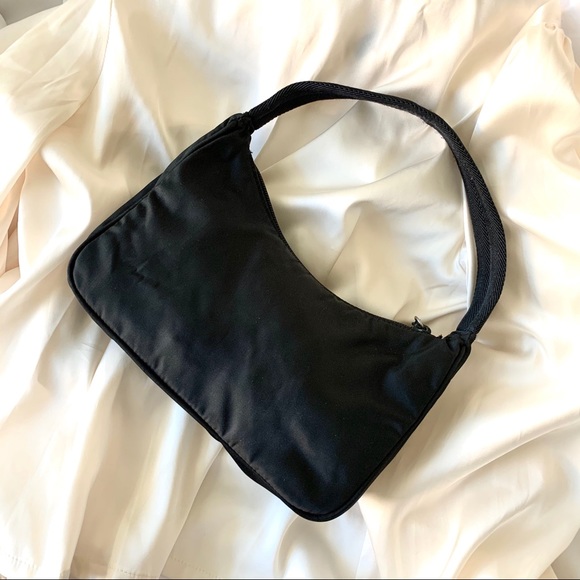 SOLD Prada Nylon Tessuto Hobo Bag - Picture 3 of 7